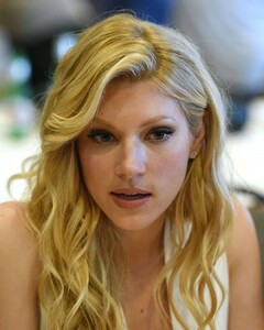 katherynwinnickpost_158364755_103596011742509_726175308148083270_n.jpg