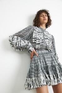 new-S24-21SS1074_Memento_Ruffle_Blouse_BlackWhiteCheck-21088-Aje-26591-_2.jpeg