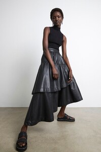 new-S74-21SS4025_Idyllic_Skirt_Black-21490-Aje-42725_frontshot.jpeg