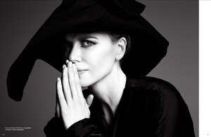 nicole-kidman-by-patrick-demarchelier-for-vogue-germany-august-2013-3.thumb.jpg.f4af3fe636084251d5e8cd5a977b8157.jpg