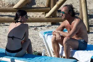 paz-vega-wearing-a-bikini-on-a-beach-in-ibiza_4.jpg