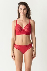 primadonna_twist-lingerie-thong-i_do-0641600-red-0_3492367__15010.1567718883.jpg