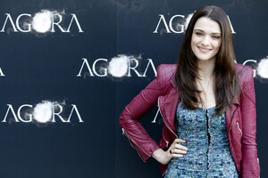 rachel-weisz_031.jpg