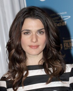 rachel-weisz_171.jpg