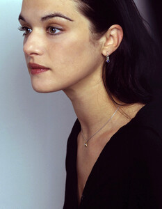 rachel-weisz_5.jpg