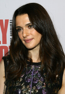 rachel-weisz_507.jpg