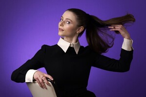 thomasin-mckenzie-last-night-in-soho-la-premiere-portraits-14.jpeg