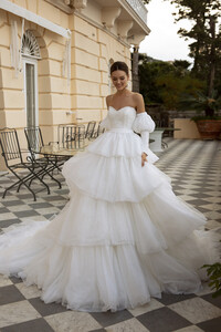 wedding-dress-sabina.jpg