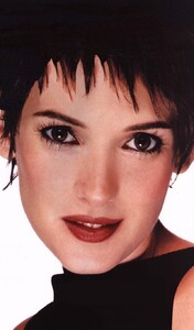 winona-ryder_9128.jpg