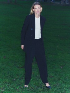 0000111800_1_1_16.jpg