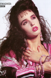 1077746998_bb_ID1_1985_03_SETOSAMENTE_SEXY_ODICINI_Harpers_Bazaar_Italia_FrankSchramm_090_SISAN.thumb.jpg.84a688d5c493872f250bc34b02bbf1bd.jpg