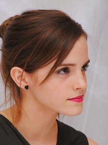 Emma Watson photo.filmcelebritiesactresses.blogspot-1455.jpg