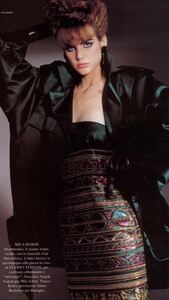 1127873335_bb_ID_1985_09_SUA_BELTA_IN_VERDE_MILA_SCHN_HC_FW85_HB_IT_Glaviano_030.thumb.jpg.c9bd31665623268f478e905ebceb874d.jpg