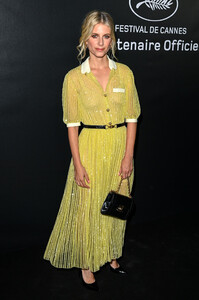 Melanie+Laurent+Chopard+Trophy+Photocall+74th+aqLLmq02U6Xx.jpg