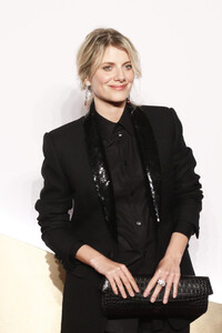 Melanie+Laurent+Clash+De+Cartier+Launch+Photocall+jzYCgn5WiiQx.jpg