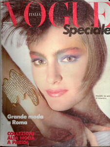 1466788663_bb_ID_1986_09_COVER_FW86_VOGUE_IT_SPECIALE_15_011.thumb.jpg.387f283fa2c8eb91bf8db551123409ea.jpg