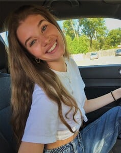 1570251365.jpg