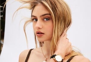 1627474355198879-leni-klum-chopard.jpg