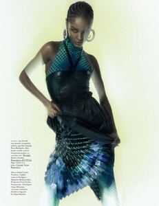 Vogue Paris No. 1024 - Février 2022-page-012.jpg