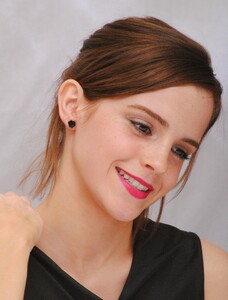 Emma Watson photo.filmcelebritiesactresses.blogspot-1453.jpg