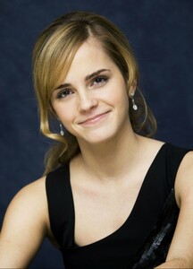 Emma Watson photo.filmcelebritiesactresses.blogspot-1422.jpg