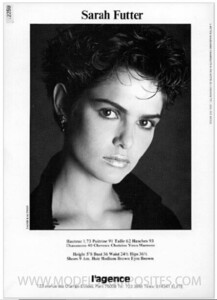 1816603296_1984LAgence(Paris).thumb.JPG.d2d21229a6d73e79c91ddfb16aebb9b8.JPG