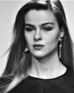 199314411_DanielaAzzone(2).thumb.jpg.142129c77aad7ec033f636facd95d61b.jpg