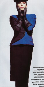 2068317022_bb_Meredith_1985_03_SETOSAMENTE_SEXY_ODICINI_Harpers_Bazaar_Italia_FrankSchramm_071_SISAN.thumb.jpg.dd51699218ea80d4ee13118c5f130e42.jpg