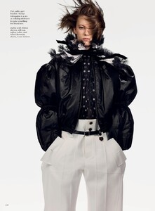 British Vogue - February 2022-page-014.jpg