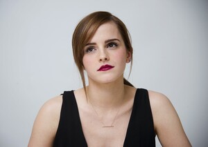 Emma Watson photo.filmcelebritiesactresses.blogspot-1493.jpg