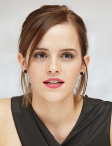 Emma Watson photo.filmcelebritiesactresses.blogspot-1456.jpg