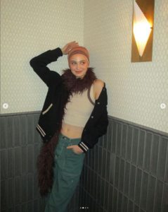 283893078_Screenshot2022-01-29at17-56-47AnastasiaNastya(nastybory)Instagram-Fotosund-Videos.thumb.png.bd3a90dab6bf64fedcf7f7962fb9e7dc.png