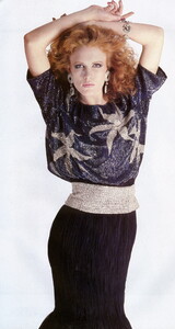286954636_bb_ID1_1985_03_BALESTRA_Harpers_Bazaar_Italia_030_CLERICI_TESSUTO.thumb.jpg.47f500656c41db61c3f1ef4428e308e8.jpg