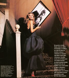 352383161_bb_SusanHolmes_1992_03_YSL_HC_SS92_LOFFICIEL_025.thumb.jpg.ff094f375350aead51e20916fc3006ad.jpg