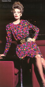 478880189_bb_ID1_1992_08_HAUTE_COUTURE_Elgance_Paris_FW92_MichaelDoster_090.thumb.jpg.572389a4c2997c6baec7439e500f56b8.jpg