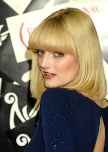 481616721_UploadedByKurupt_Lydia_Hearst_RED_Brings_THE_BOX_To_Los_Angeles_August26_2011_02_122_593lo.jpg