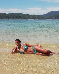 sara-santos-bikini (3).jpg