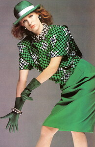 71823344_bb_ID1_1985_03_BALESTRA_Harpers_Bazaar_Italia_230_SISAN.thumb.jpg.5315bf3eb0dc4f7d14ee447fe2f7777b.jpg