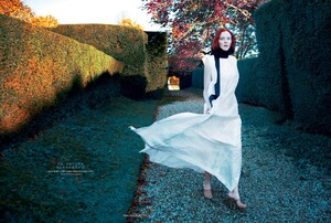 Harper s Bazaar UK 02.2022-page-m011.jpg