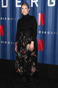 Melanie+Laurent+Netflix+6+Underground+New+lOc1vcojC_tx.jpg
