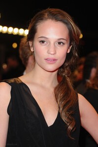 Alicia_Vikander_photo.filmcelebritiesactresses.blogspot-0349.jpg