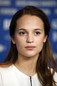 Alicia_Vikander_photo.filmcelebritiesactresses.blogspot-0372.jpg