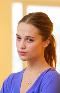 Alicia_Vikander_photo.filmcelebritiesactresses.blogspot-0977.jpg