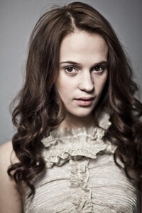 Alicia_Vikander_photo.filmcelebritiesactresses.blogspot-0983.jpg