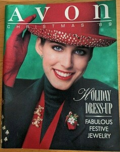 AvonUSXmas89catalogcover.thumb.jpg.b898cf54576462220bfd7074193342cc.jpg