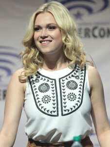 Eliza_Taylor_Cotter_059.jpg