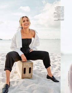 Elle_France_-_27_Janvier_2022-page-002.jpg