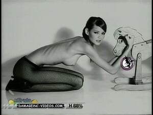 Flavia-Oliveira-Portfolio-Desnudo-2.thumb.jpg.0c0c4f7a63a87ae3cde39ffbee287e47.jpg