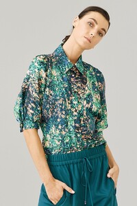 GingerandSmart_Spring21Collection_Blouse_NightGrass_Crop_1200x1800.jpeg