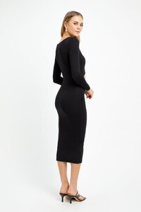 P105_Carolina_Midi_Dress_Black_03_640x.jpg